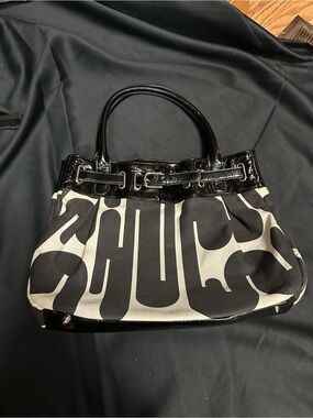 Black and White La Diva Handbag Purse